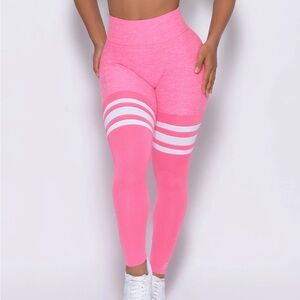 Bombshell Sportswear Leggings in Hollywood Pink
